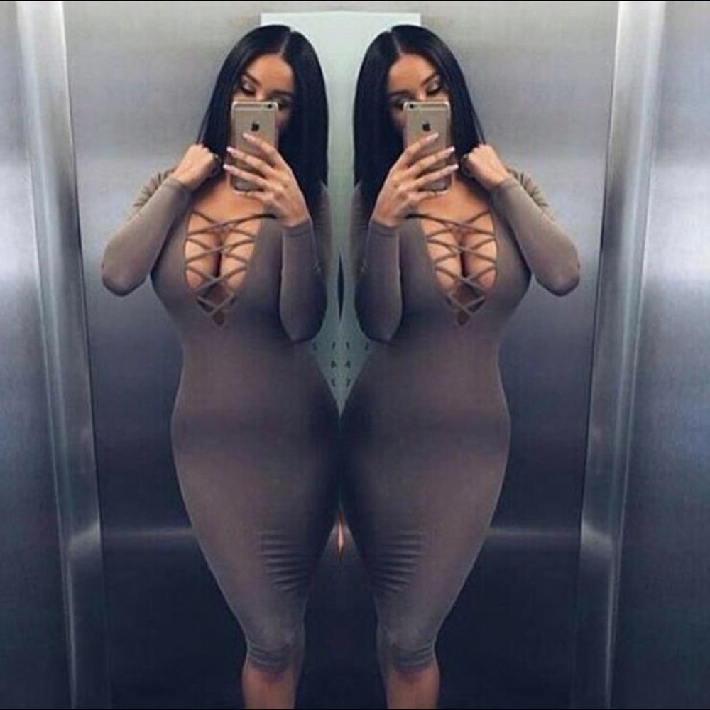 🍓Brazilian FashionNova Bebe Cross Bodycon Dress - Picture 5 of 8